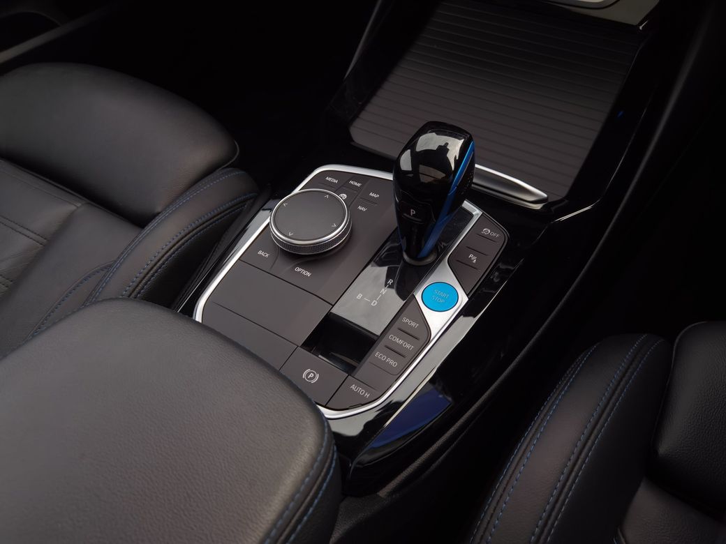 2022 BMW iX3