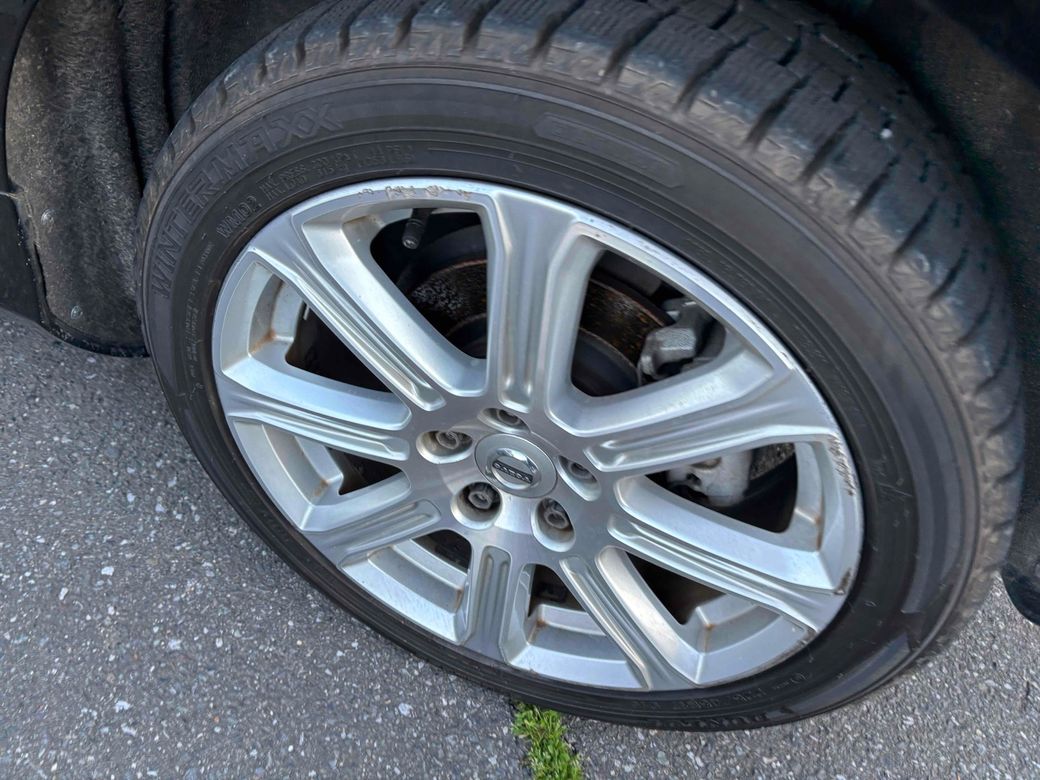 2016 Volvo V40