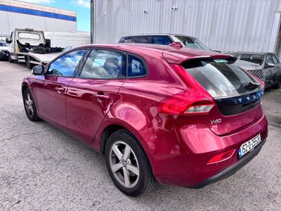 2015 Volvo V40