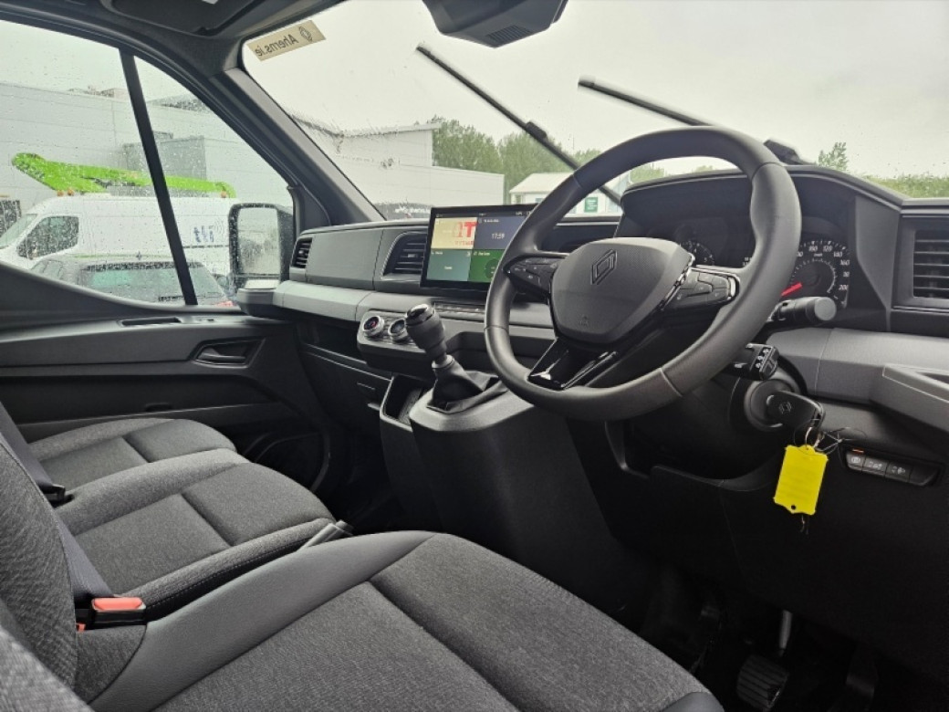 2026 Renault Master