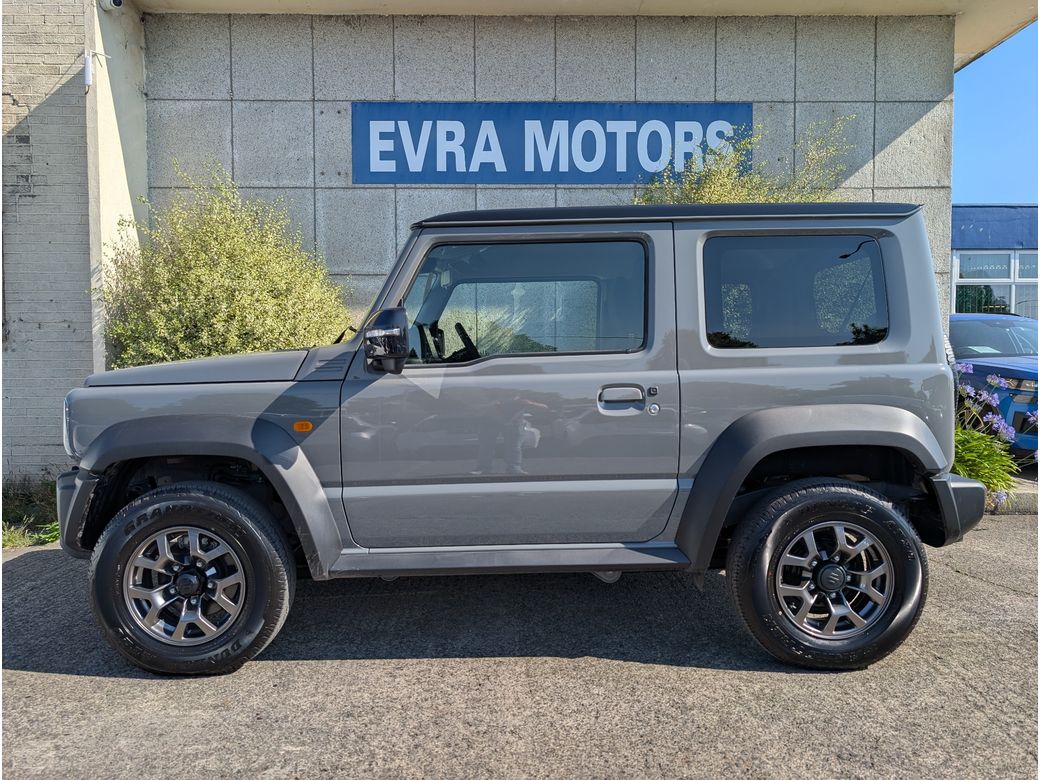 2025 Suzuki Jimny