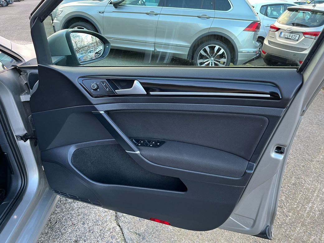 2015 Volkswagen Golf