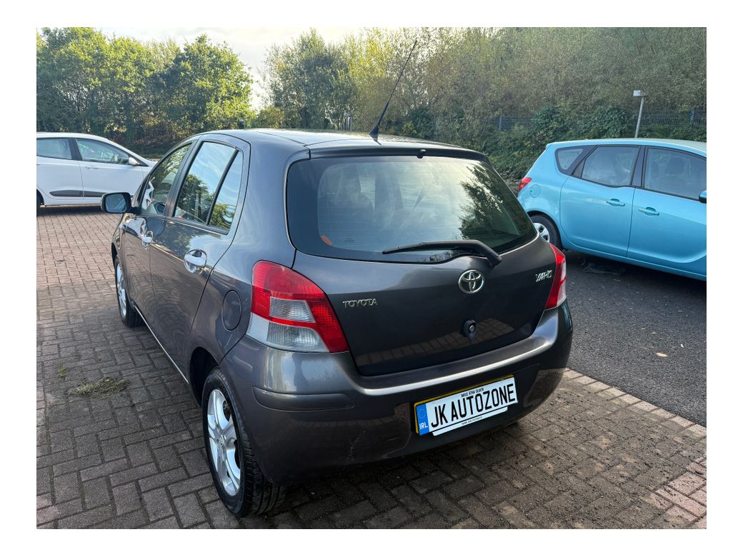 2010 Toyota Yaris