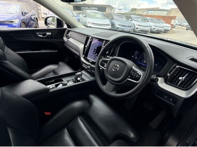2023 Volvo XC60