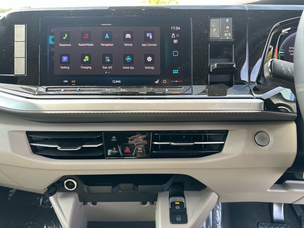 2025 Volkswagen Multivan
