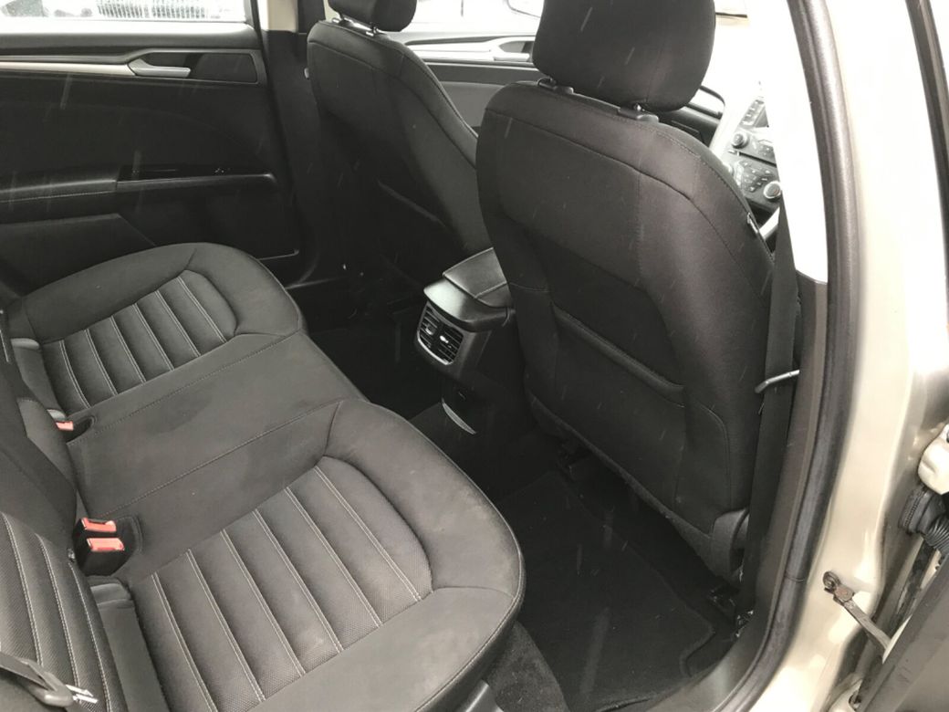 2016 Ford Mondeo