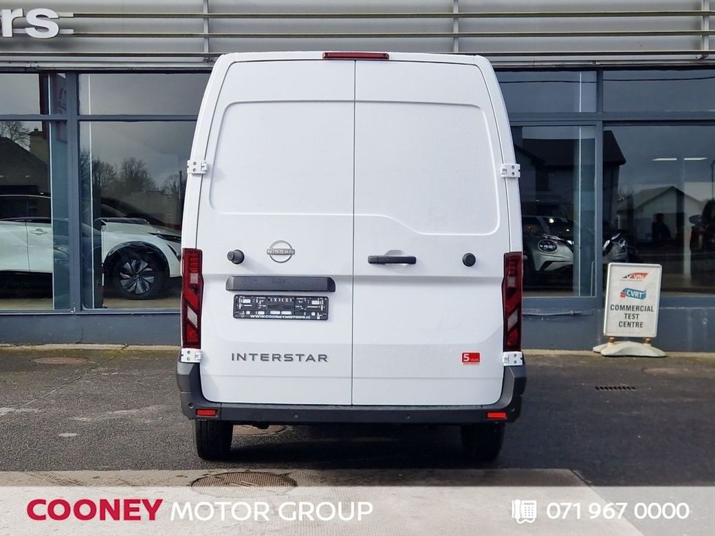 2025 Nissan Interstar
