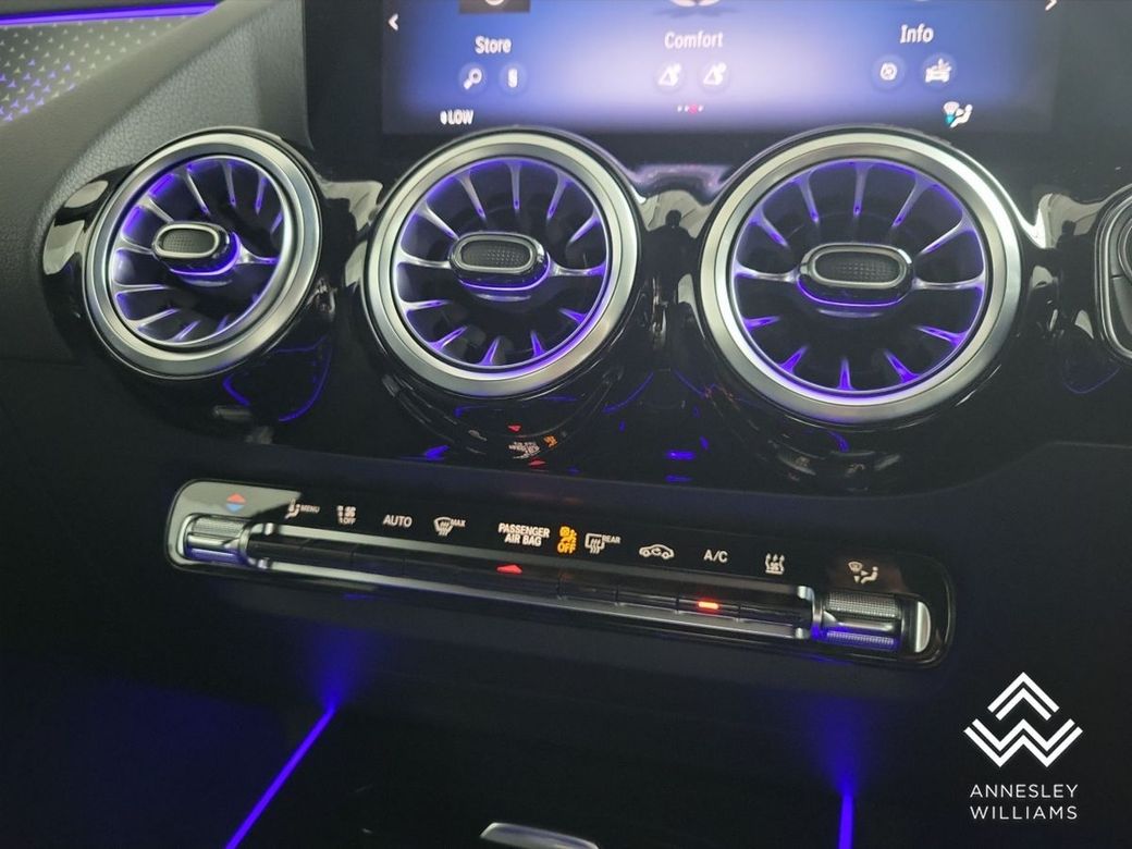 2025 Mercedes-Benz EQA