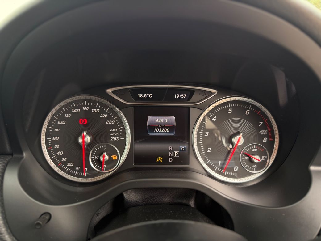 2017 Mercedes-Benz A 180