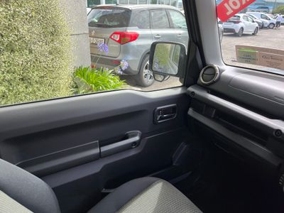 2024 Suzuki Jimny