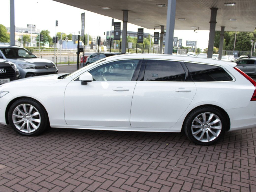 2019 Volvo V90