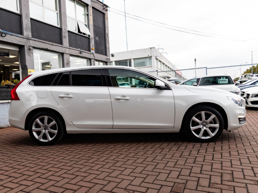 2018 Volvo V60