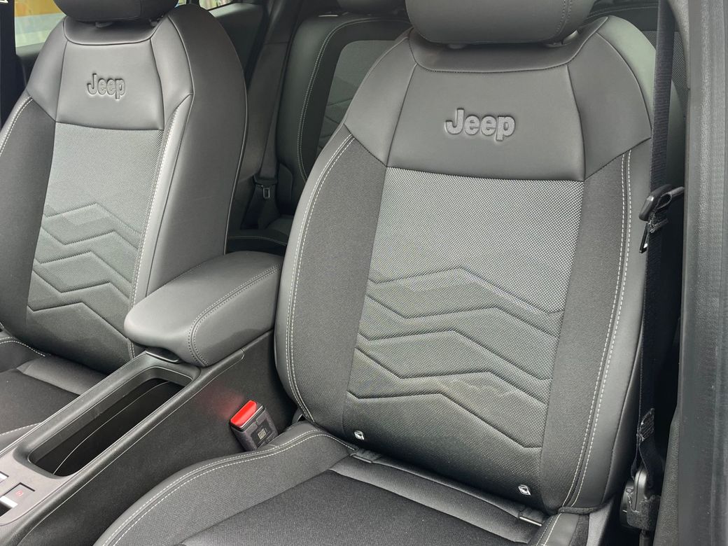 2024 Jeep Avenger