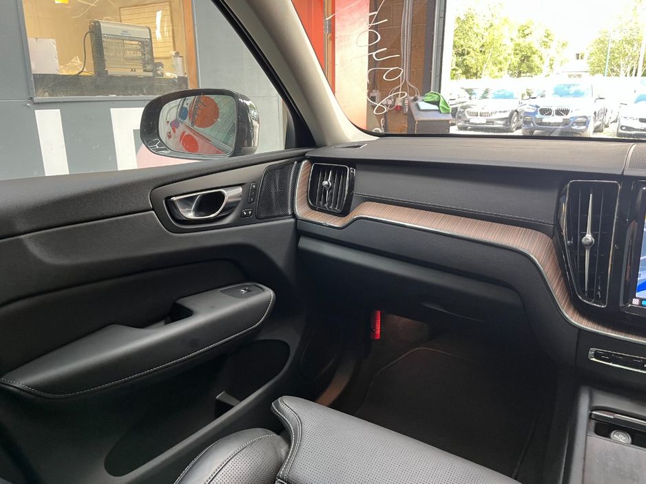 2023 Volvo XC60