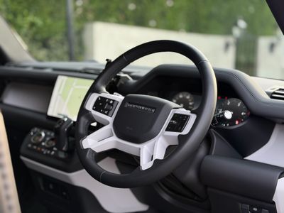 2025 Land Rover Defender