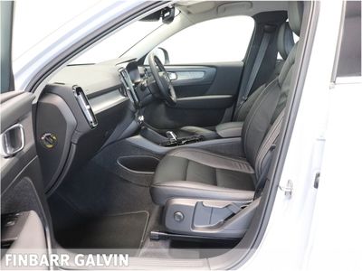 2022 Volvo XC40