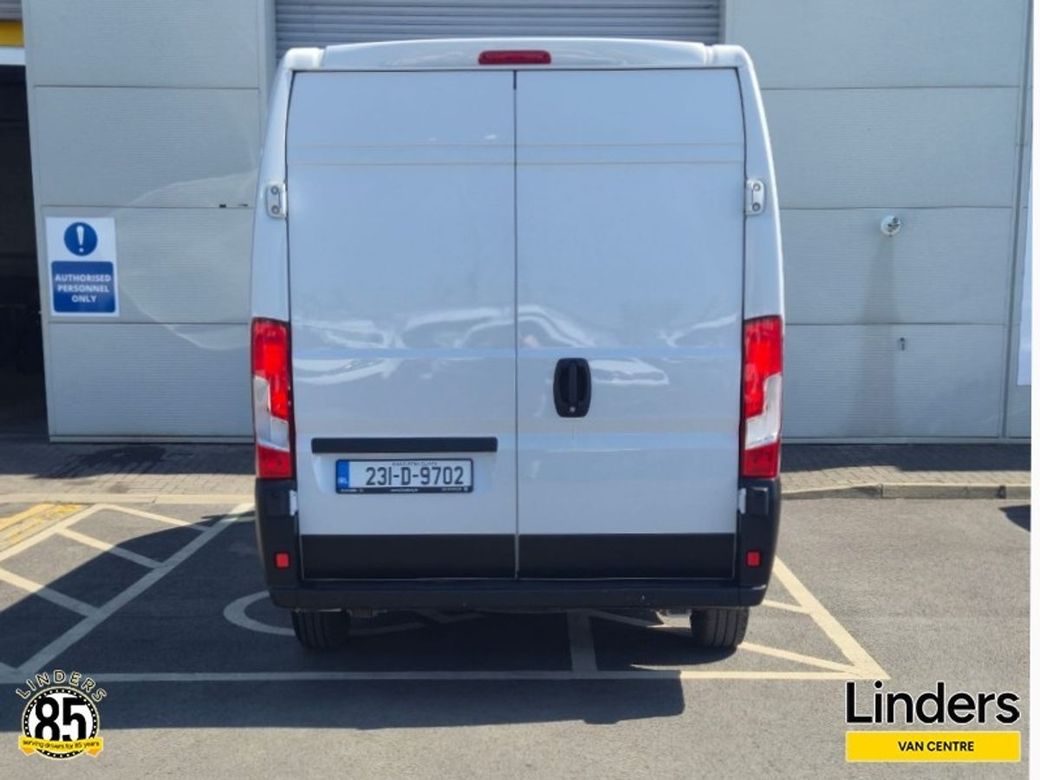 2023 Opel Movano