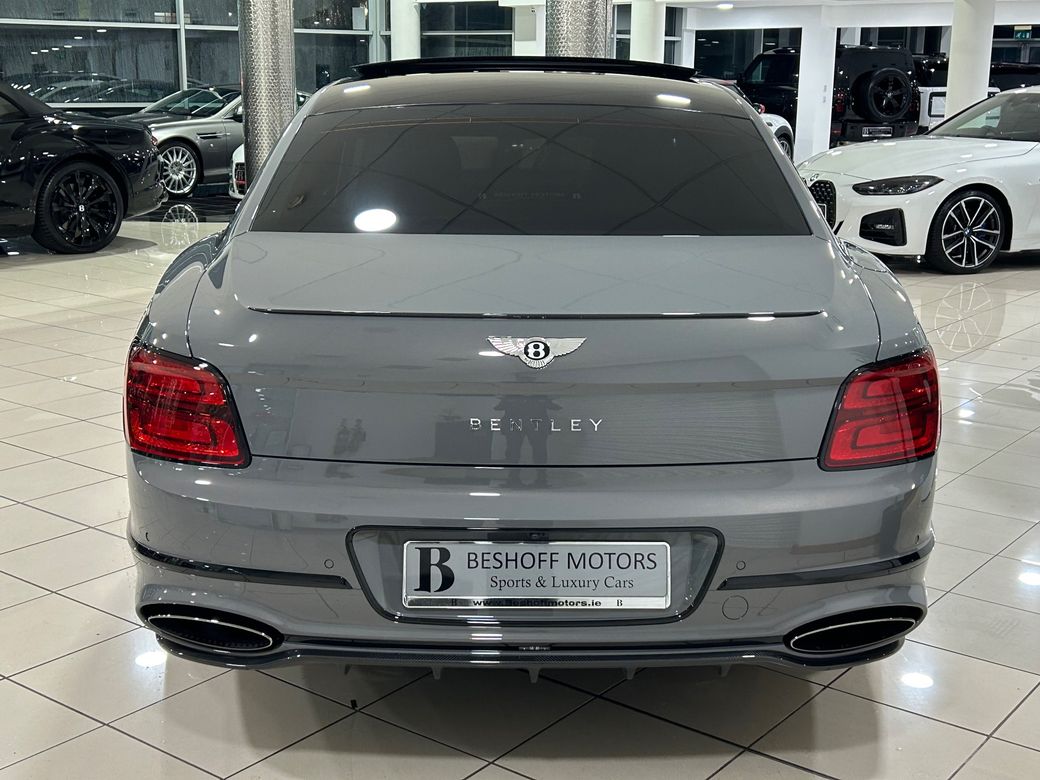 2025 Bentley Flying Spur