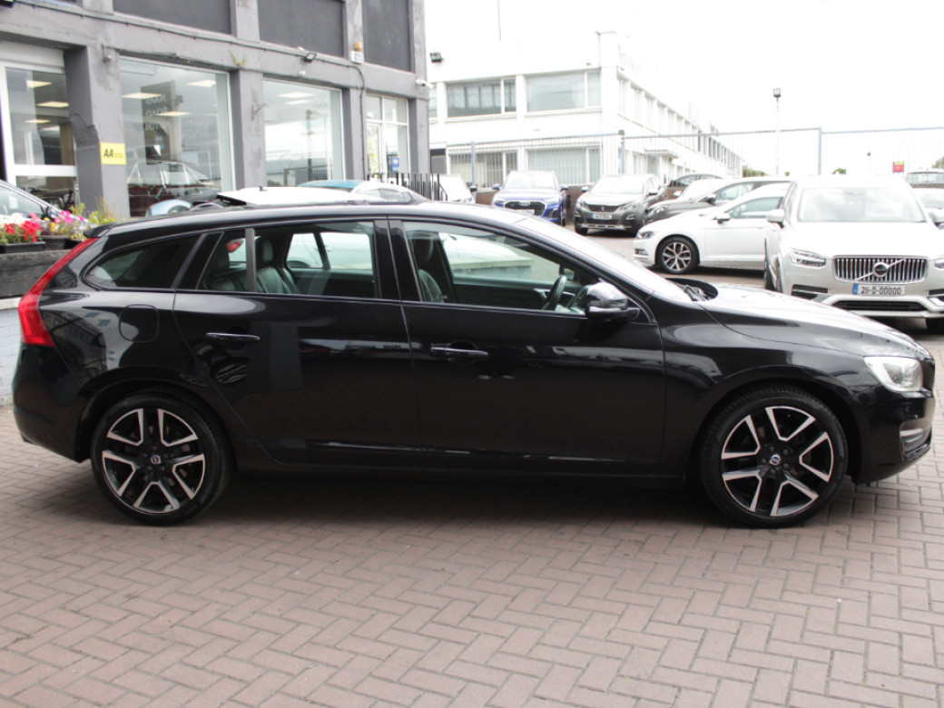 2017 Volvo V60