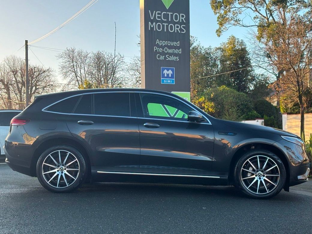 2022 Mercedes-Benz EQC