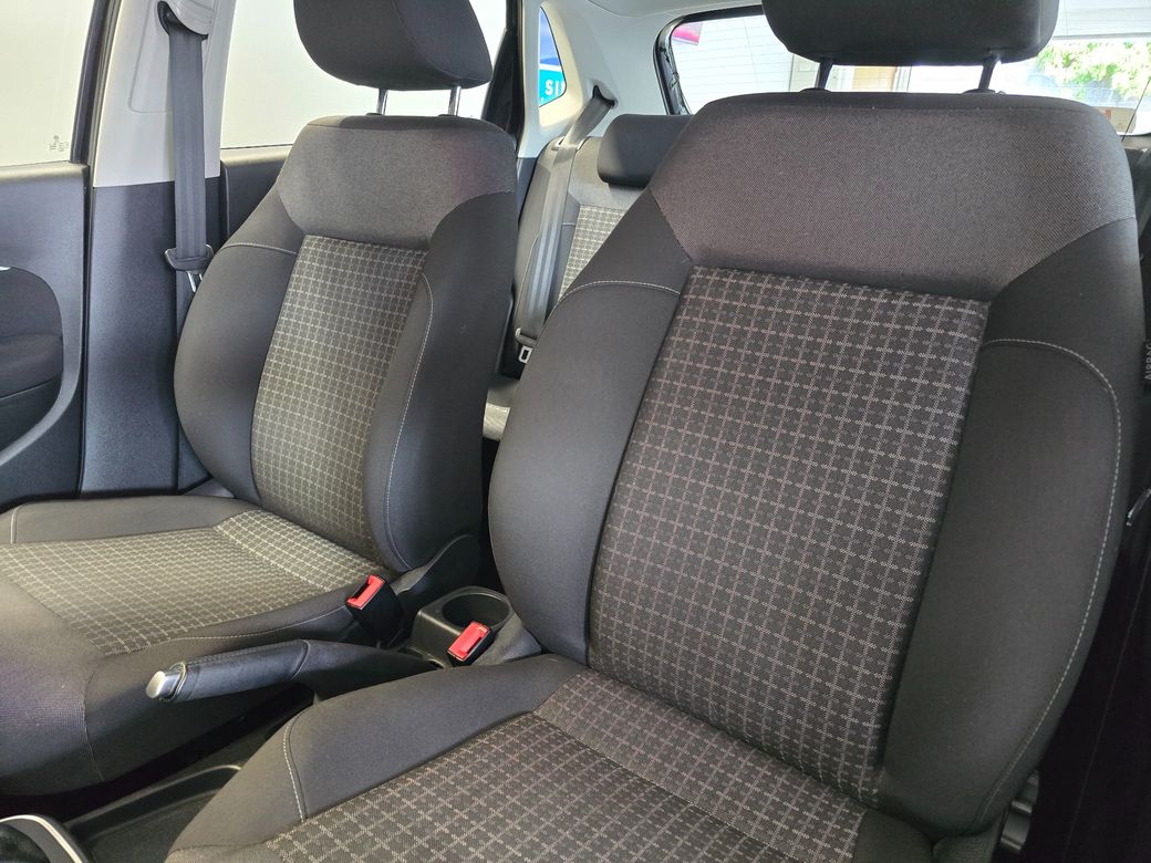 2016 Volkswagen Polo