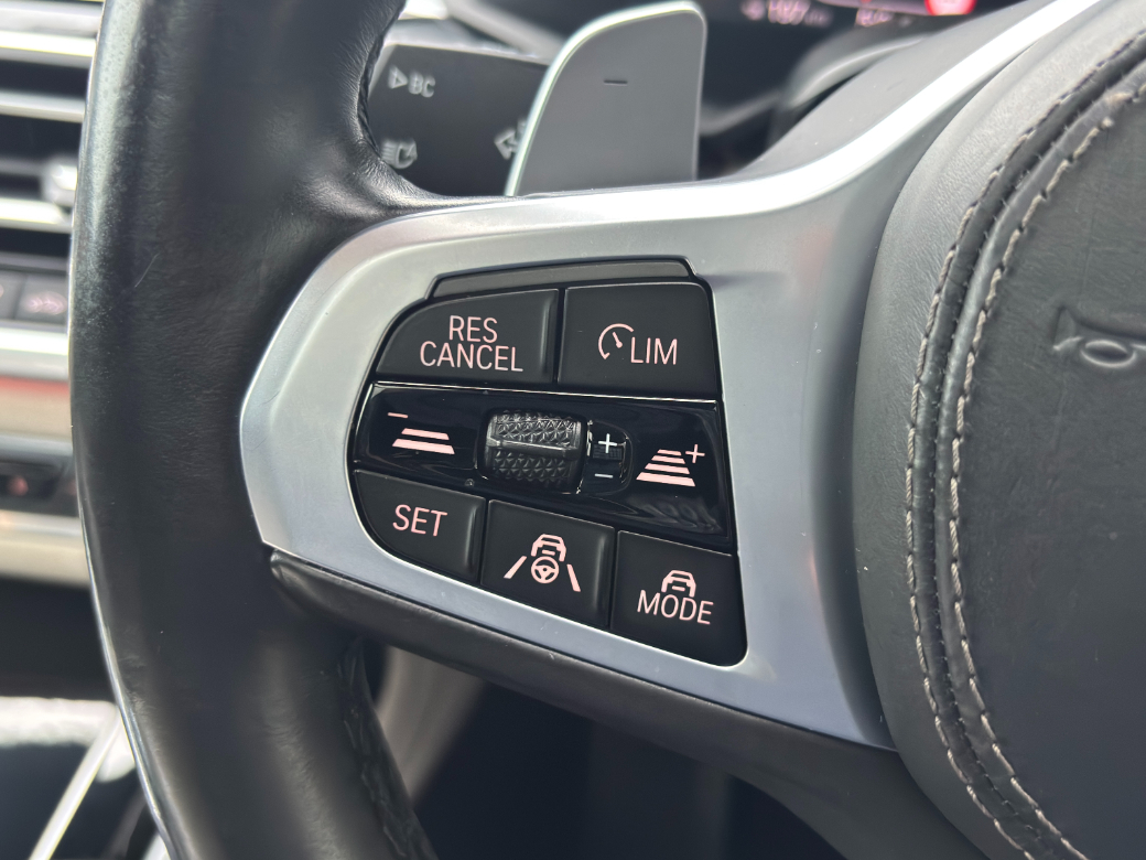 2021 BMW X7