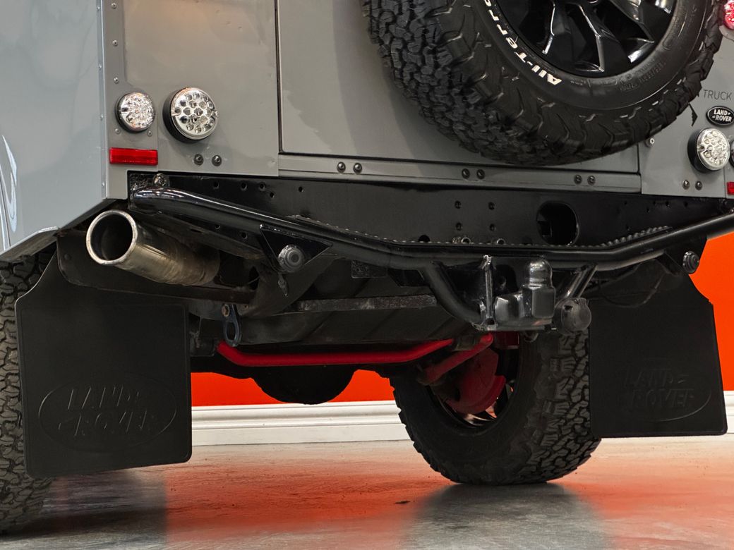 2015 Land Rover Defender