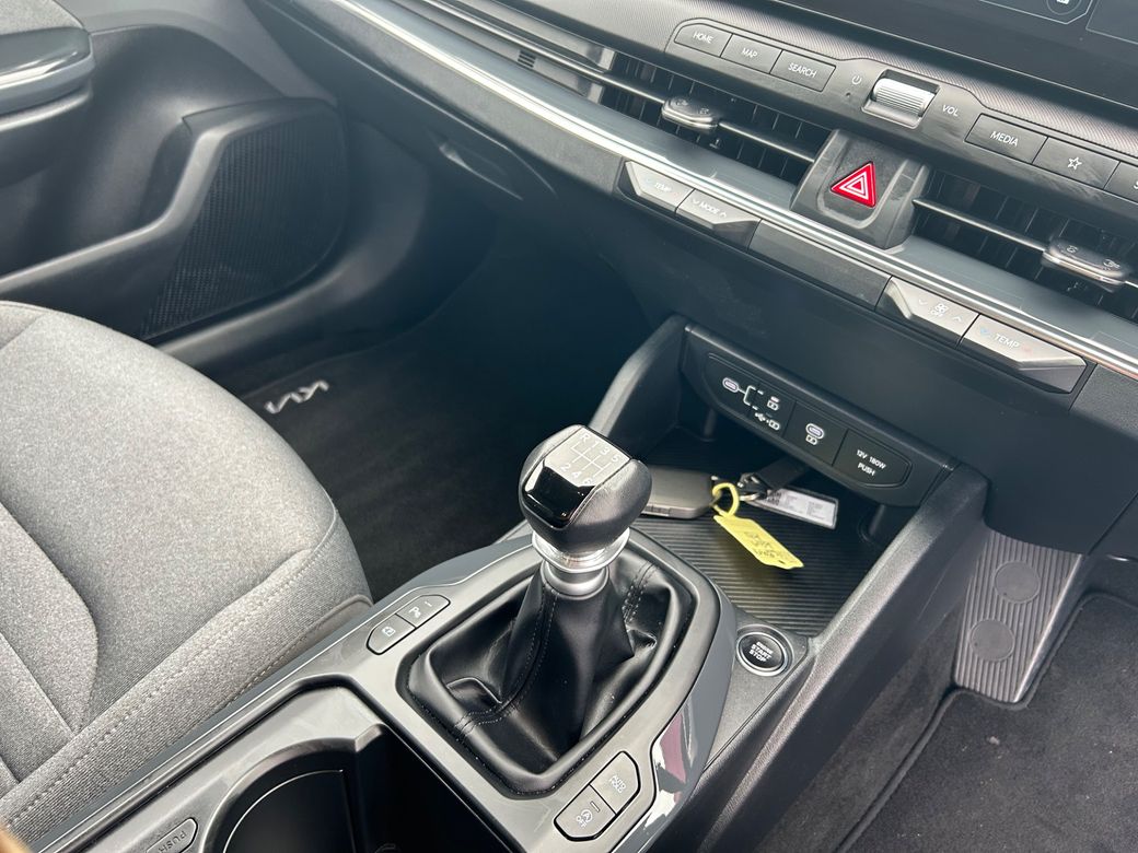 2026 Kia K4