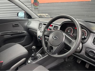 2010 Kia Rio