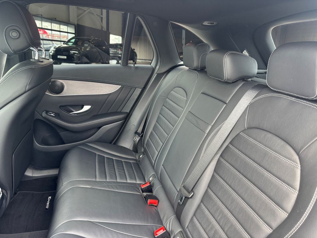 2022 Mercedes-Benz GLC Class