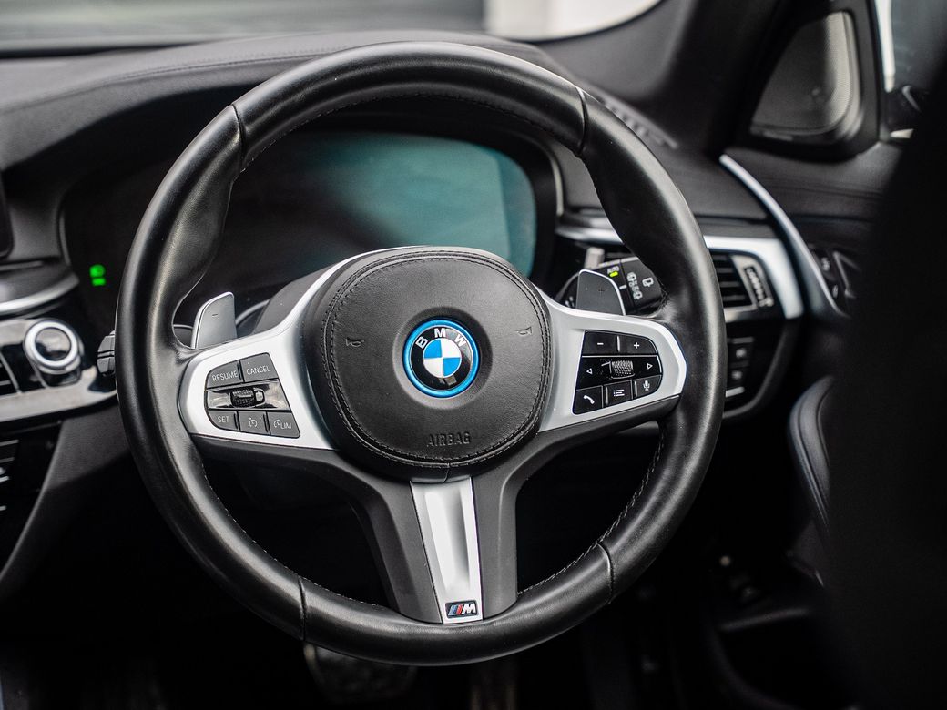 2022 BMW 5 Series