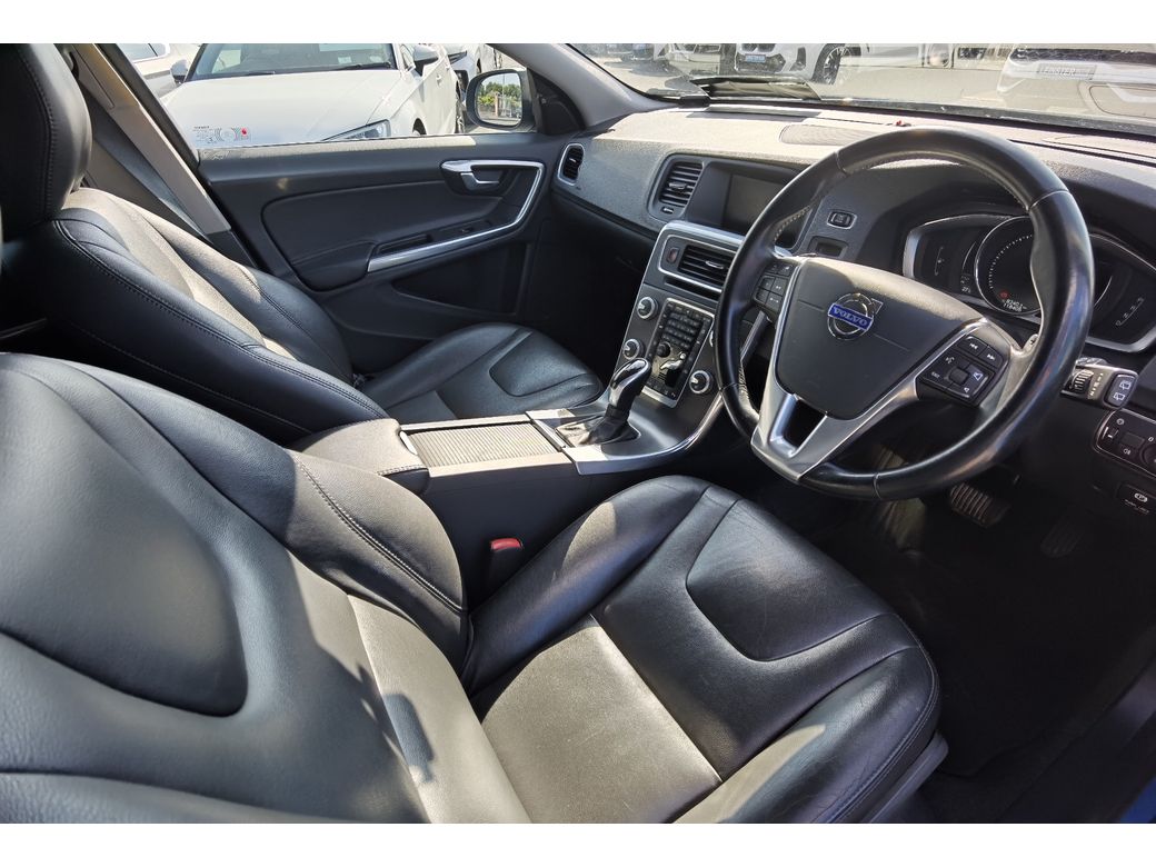 2015 Volvo V60