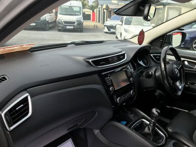 2017 Nissan Qashqai