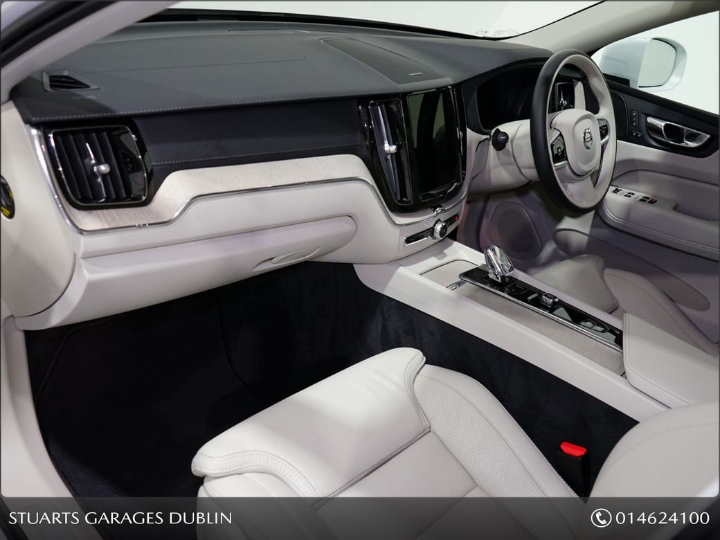 2022 Volvo XC60