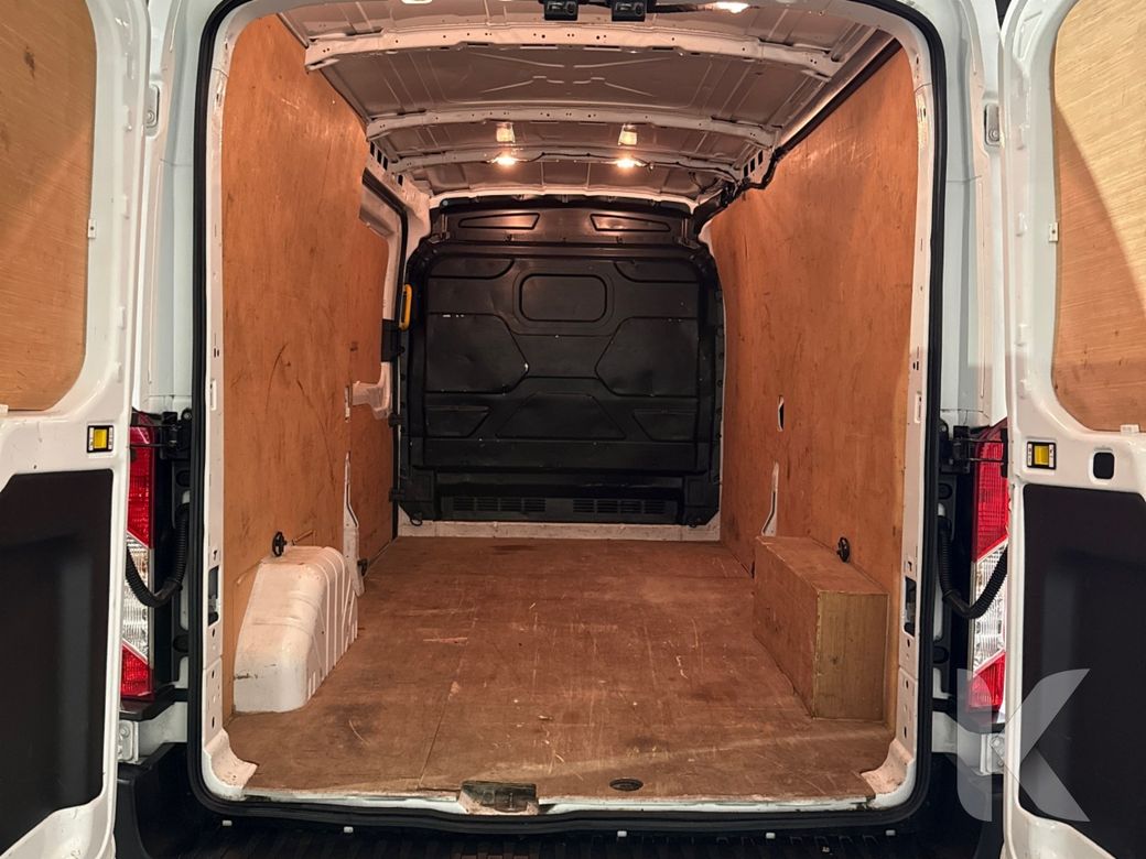 2023 Ford Transit