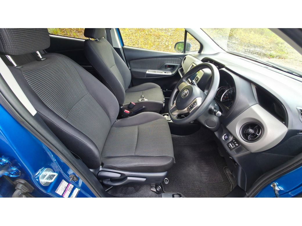 2015 Toyota Vitz