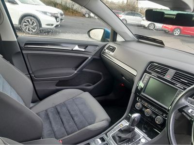 2016 Volkswagen Golf