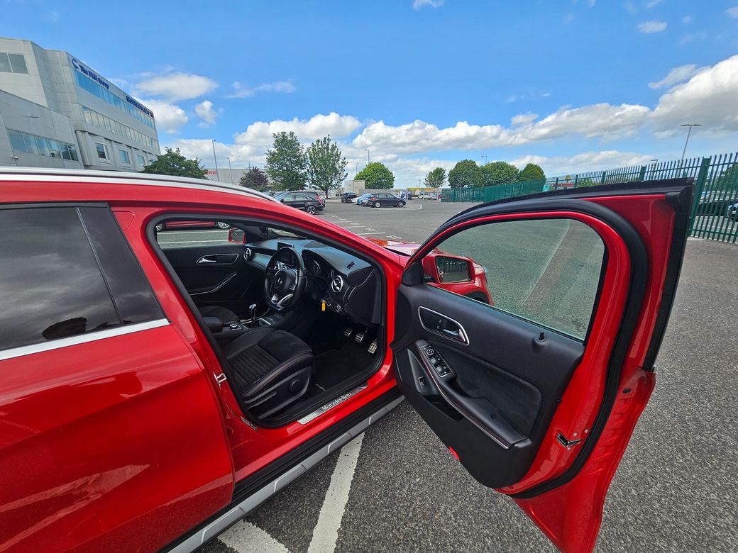 2015 Mercedes-Benz GLA Class