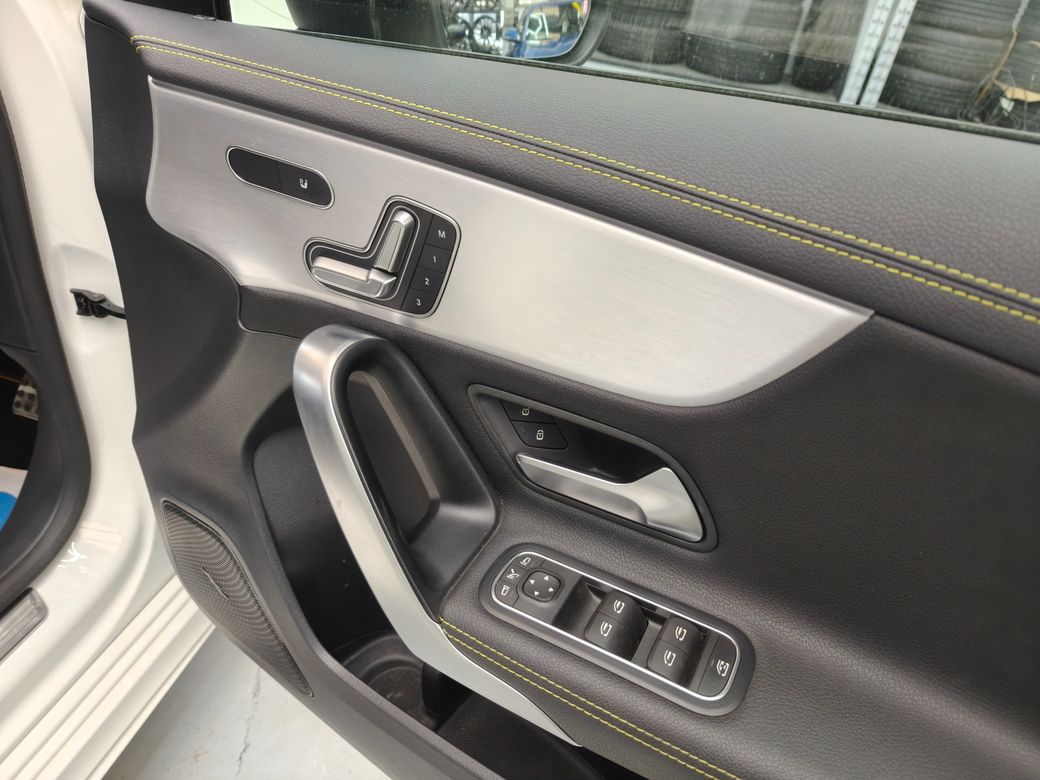 2018 Mercedes-Benz A 180