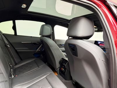 2024 BMW i5
