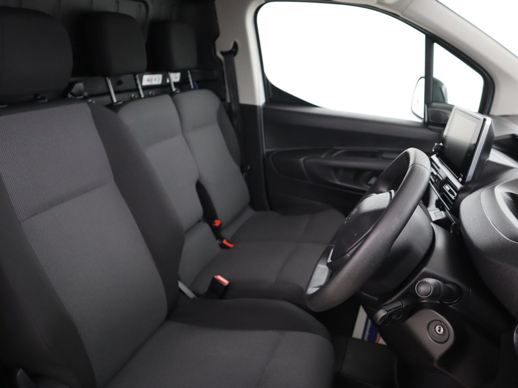 2021 Peugeot Partner