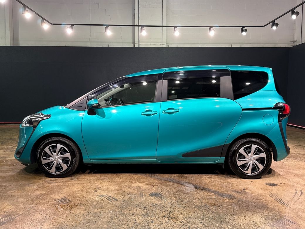2020 Toyota Sienta
