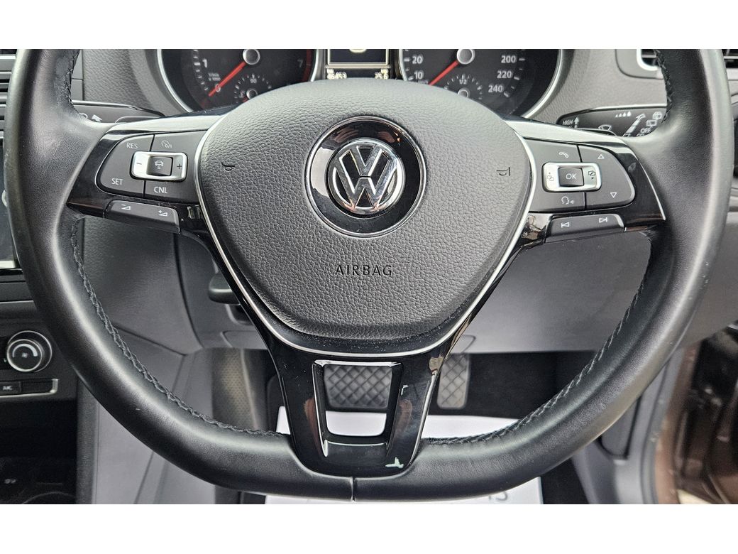 2015 Volkswagen Polo