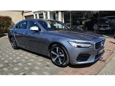 2017 Volvo S90