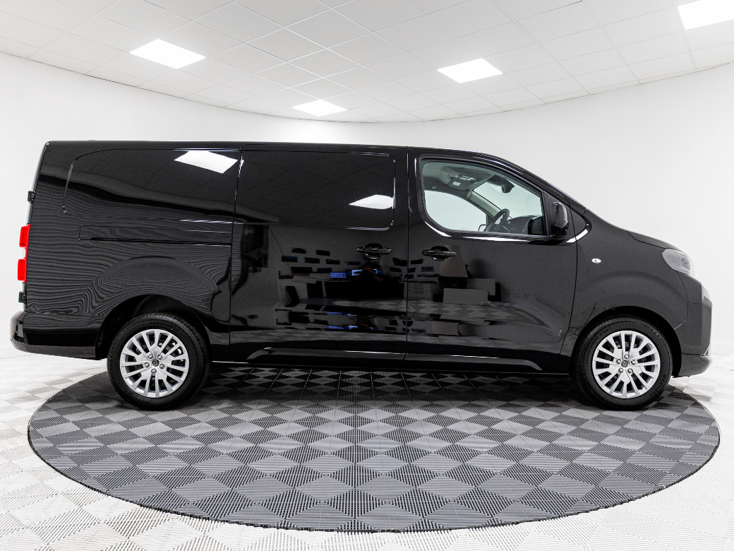 2026 Peugeot Expert