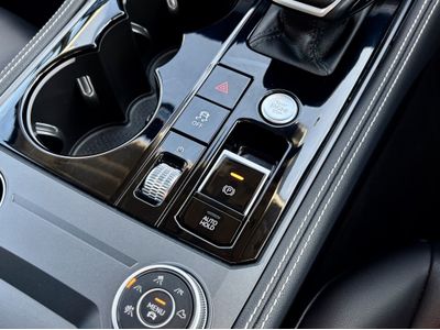 2024 Volkswagen Touareg