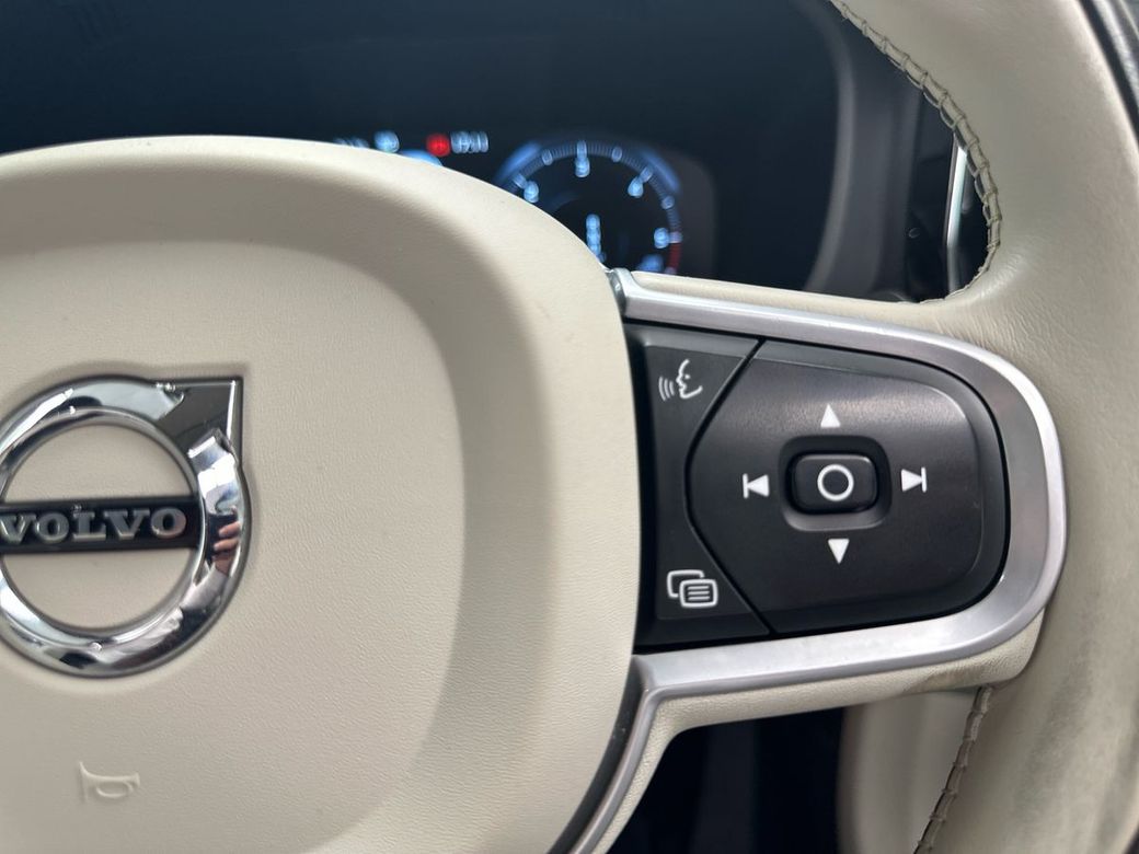 2021 Volvo XC60