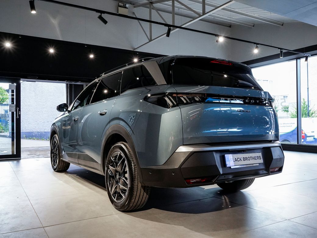2026 Peugeot 5008