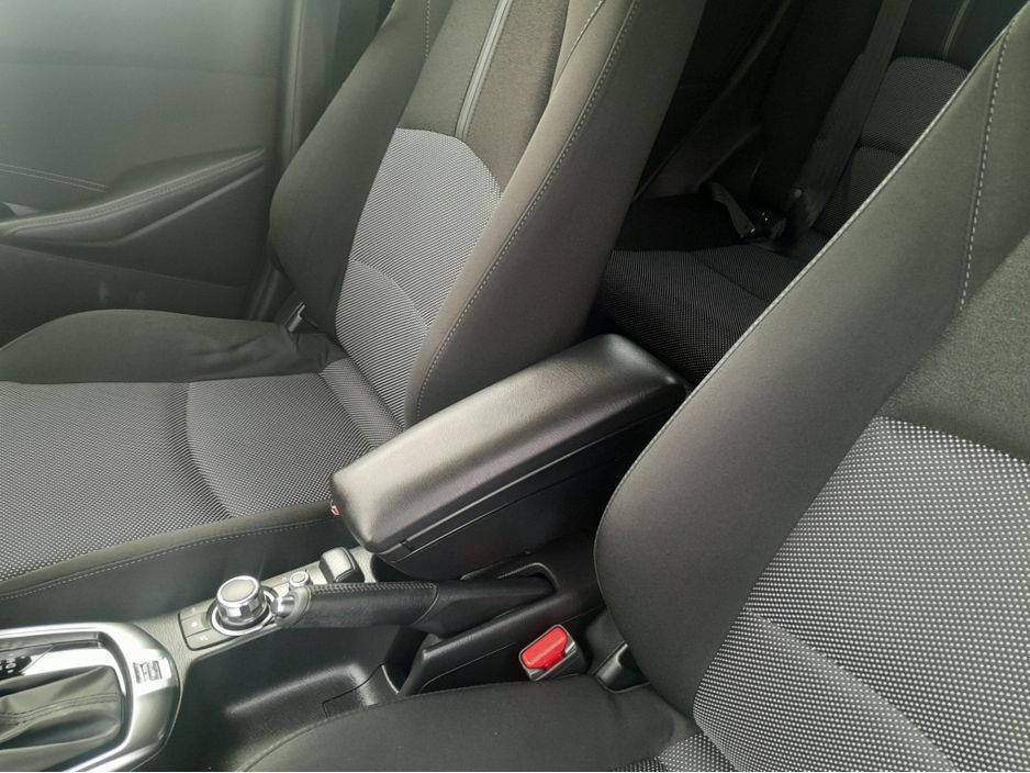 2017 Mazda Mazda2
