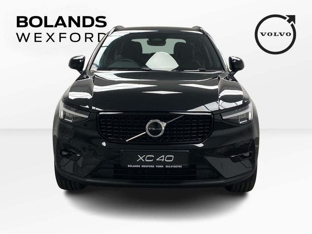 2026 Volvo XC40